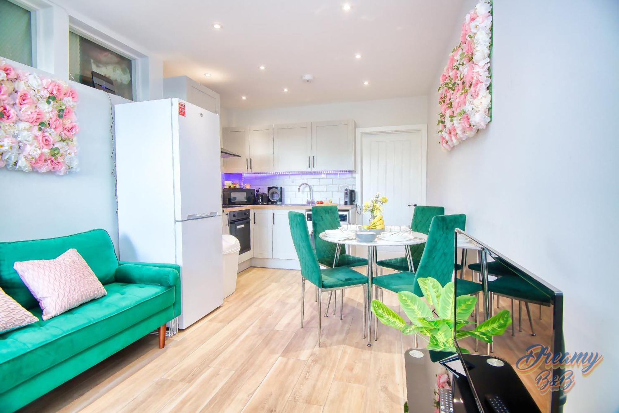 Amazing Place In Finsbury Park Apartment London Exterior photo